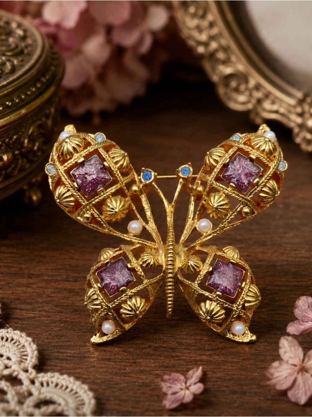 AVON Vintage Gold-tone Enamel, Faux Pearl & Crystal Rhinestone Butterfly Brooch